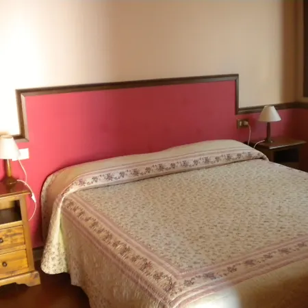 Il Poggio Degli Olivi Farm stay *