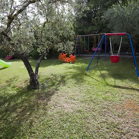 Alojamento de Turismo Rural Il Poggio Degli Olivi Bettona